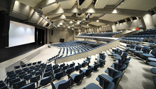 aula z systemem multimedialnym