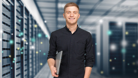 pracownik działu it obsługujacy zewnetrzną firmę